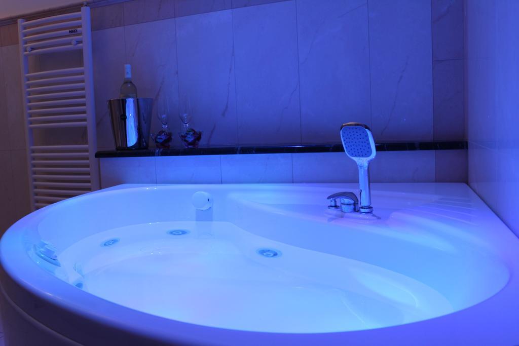Villa Orchidea Luxury B&B Ispica Exteriör bild